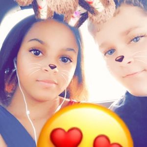 Meet your Posher, Destiny